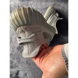 Adidas Yeezy Boost 350 V2 Gris Talla 11